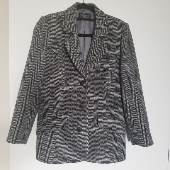 2-piece Wool/Tweed Skirt Suit - Picture 2 of 8